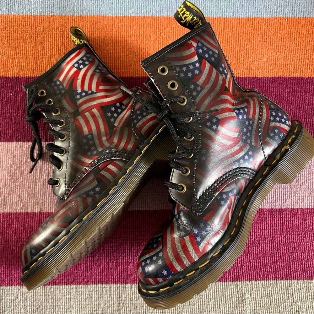 RARE 🇺🇸 Dr. Martens Air Wair American Flag Boots 36 US Women’s 6, Men/Youth 4